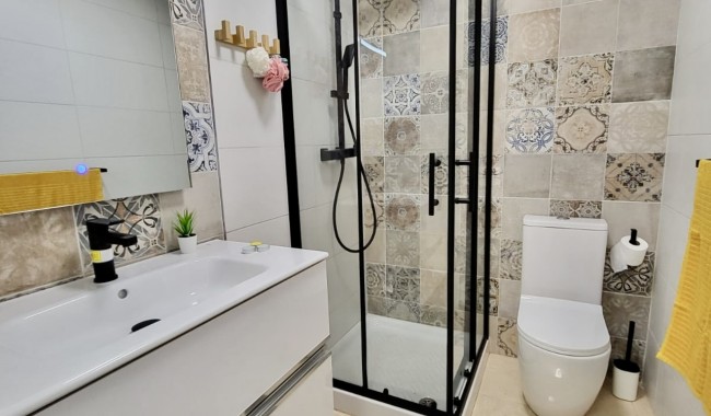 Begagnad - Radhus - San Miguel de Salinas