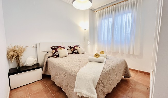 Resale - Apartment - Guardamar