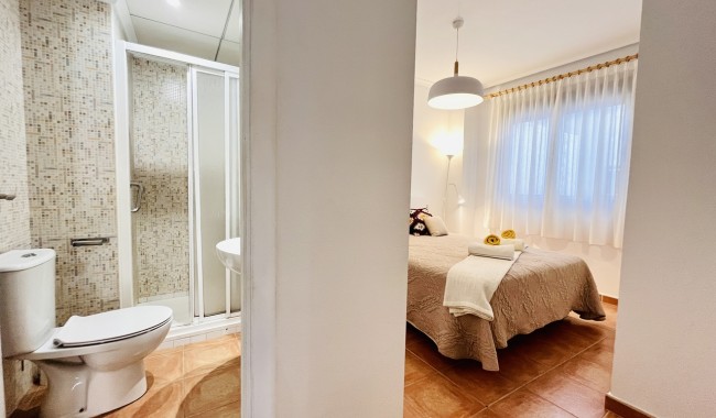 Resale - Apartment - Guardamar