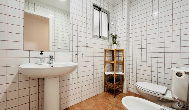 Resale - Apartment - Guardamar