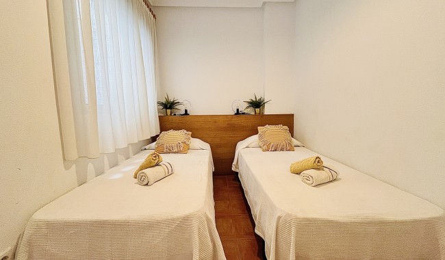 Resale - Apartment - Guardamar