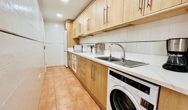 Resale - Apartment - Guardamar