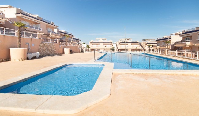Sprzedaż - Apartament - Torrevieja - Punta prima