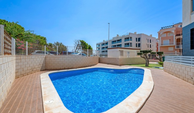 Resale - Apartment - Torrevieja - La Mata