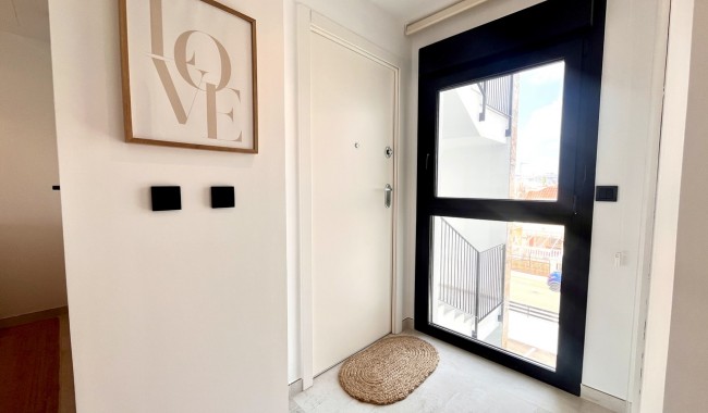 Resale - Apartment - Orihuela Costa - La Zenia