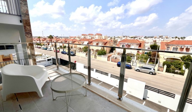 Resale - Apartment - Orihuela Costa - La Zenia