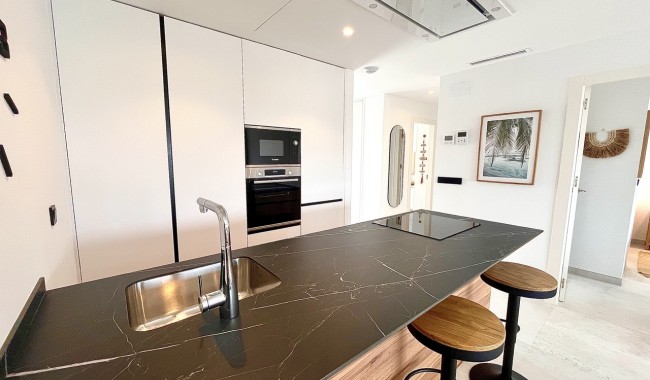 Resale - Apartment - Orihuela Costa - La Zenia