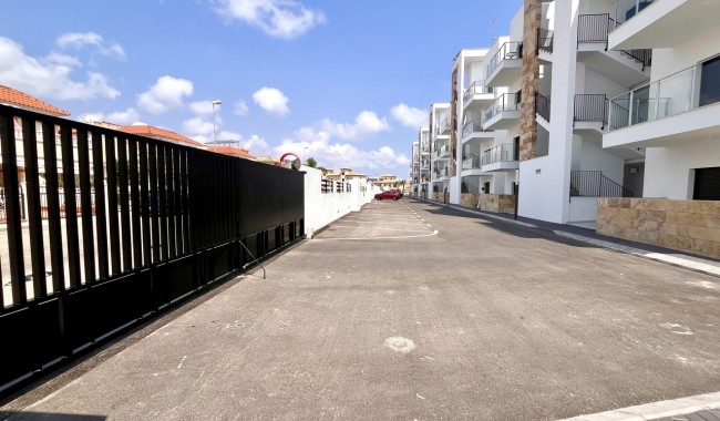 Resale - Apartment - Orihuela Costa - La Zenia