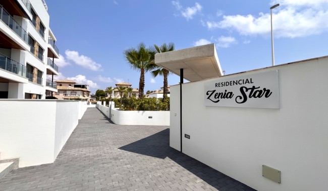 Resale - Apartment - Orihuela Costa - La Zenia
