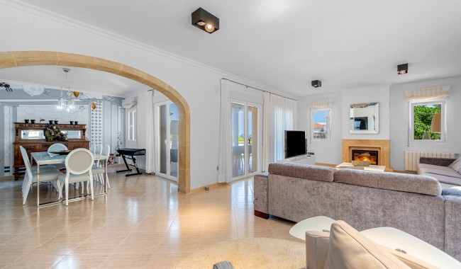 Segunda mano - Chalet - Benissa