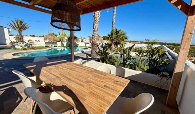 Begagnad - Villa - San Miguel de Salinas