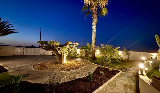 Begagnad - Villa - San Miguel de Salinas