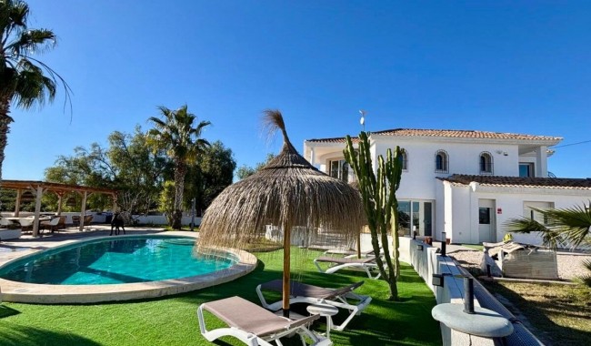 Begagnad - Villa - San Miguel de Salinas