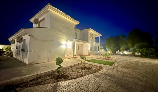 Begagnad - Villa - San Miguel de Salinas