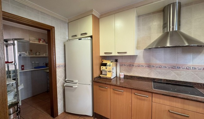 Resale - Townhouse - Los Montesinos
