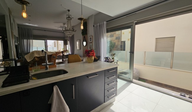Brukt - Villa - Orihuela Costa - Villamartín