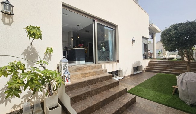 Brukt - Villa - Orihuela Costa - Villamartín
