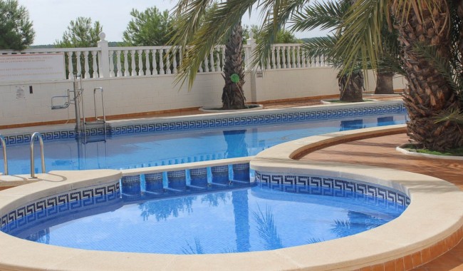 Resale - Apartment - Guardamar - El Eden