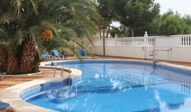 Resale - Apartment - Guardamar - El Eden