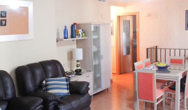 Resale - Apartment - Guardamar - El Eden