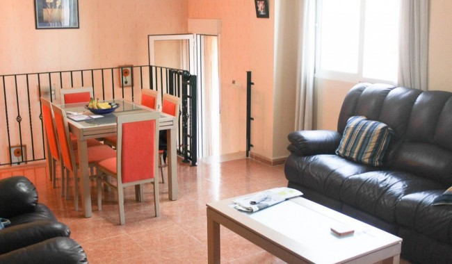 Resale - Apartment - Guardamar - El Eden