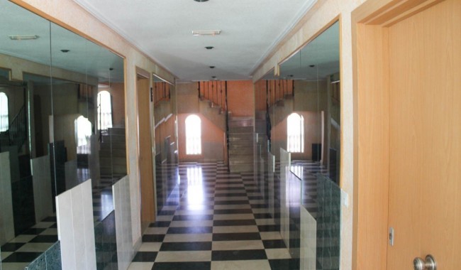 Resale - Apartment - Guardamar - El Eden