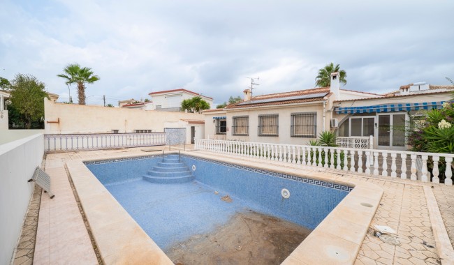 Segunda mano - Chalet - Ciudad Quesada/Rojales - Ciudad Quesada