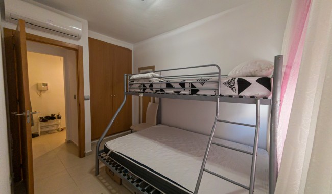 Resale - Apartment - Torrevieja - Playa de Los Locos-Curva del Palangre