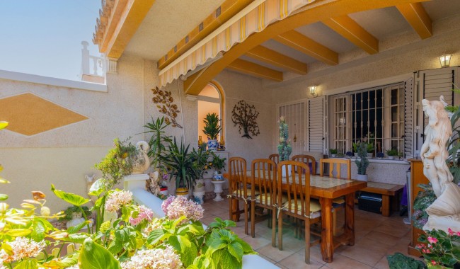 Brukt - Villa - Torrevieja - Zona los Frutales