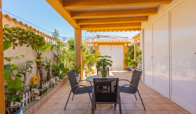Brukt - Villa - Torrevieja - Zona los Frutales