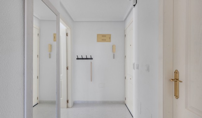 Resale - Apartment - Torrevieja - Torreblanca