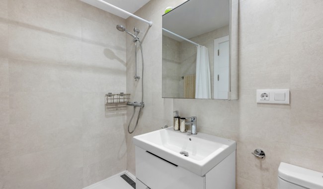 Segunda mano - Apartamento - Alicante - San Agustín-PAU 2