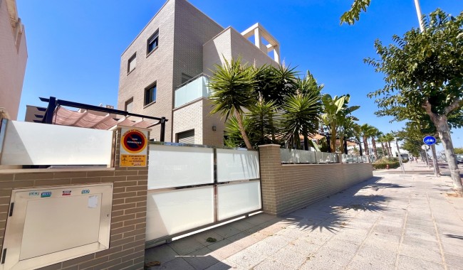 Resale - Townhouse - Torre de la Horadada