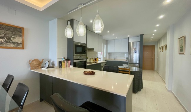 Brukt - Leilighet - Torrevieja - Playa del cura