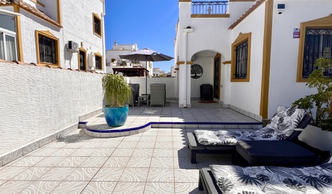 Sprzedaż - Apartament - Entre Naranjos - Vistabella - Entre Naranjos