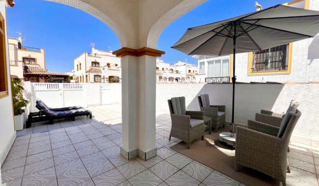 Sprzedaż - Apartament - Entre Naranjos - Vistabella - Entre Naranjos