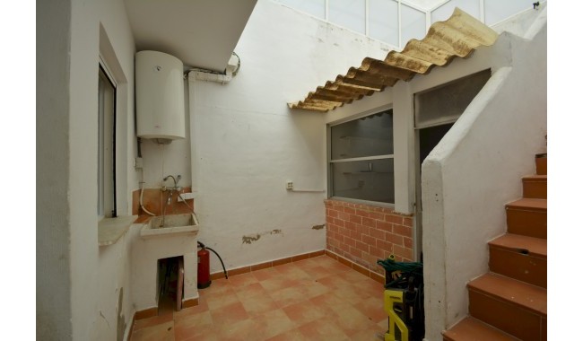 Segunda mano - Villa - Los Montesinos