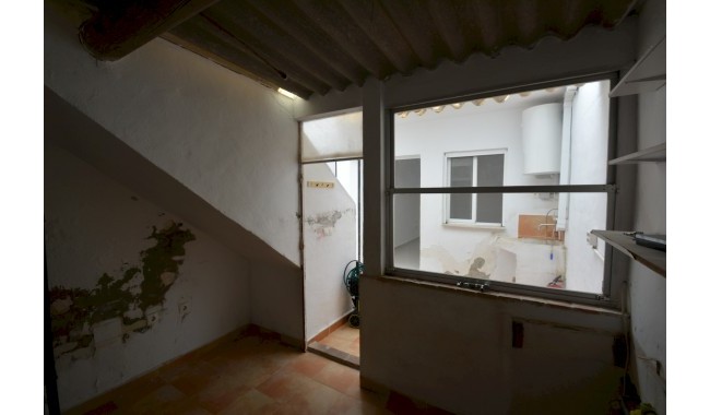 Segunda mano - Villa - Los Montesinos