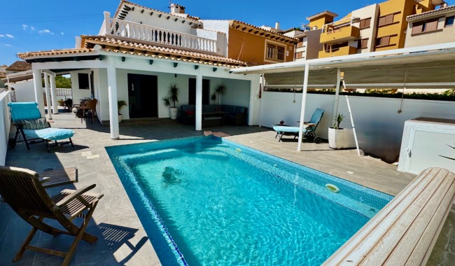 Villa - Begagnad - Punta Prima - Punta Prima