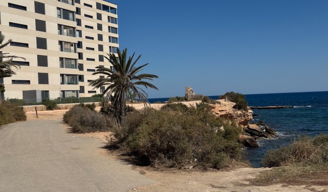 Sprzedaż - Willa - Punta Prima