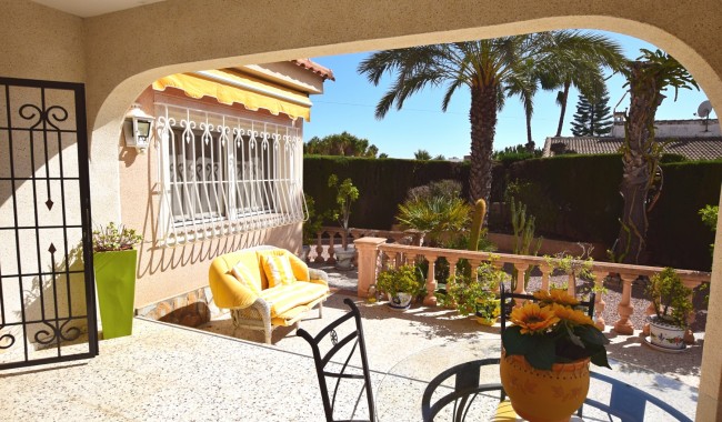 Begagnad - Villa - Ciudad Quesada/Rojales - Central Quesada