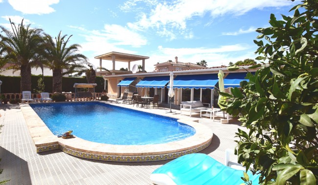 Begagnad - Villa - Ciudad Quesada/Rojales - Central Quesada