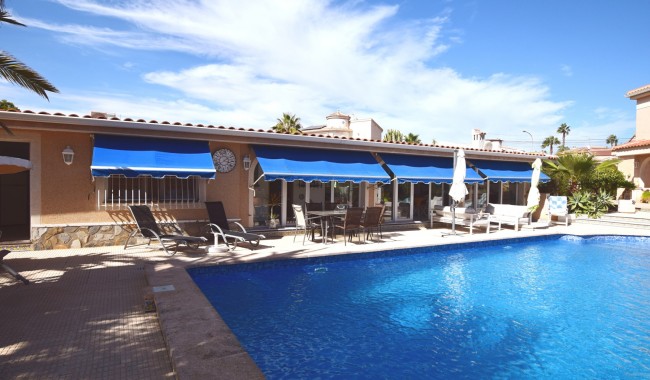 Begagnad - Villa - Ciudad Quesada/Rojales - Central Quesada