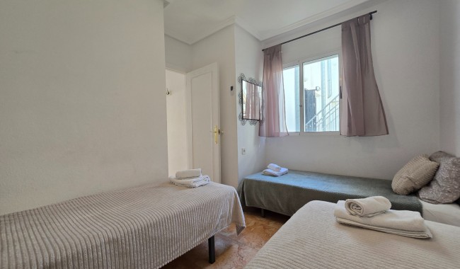 Segunda mano - Apartamento - Torrevieja - El Limonar