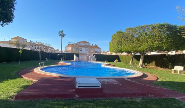 Segunda mano - Apartamento - Torrevieja - El Limonar