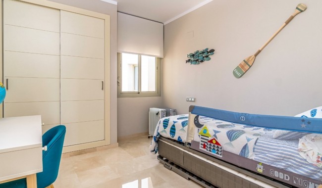 Segunda mano - Apartamento - Orihuela - Las Colinas Golf