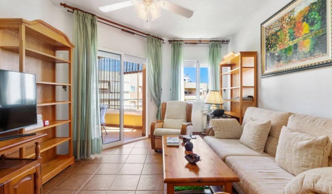 Resale - Apartment - Orihuela - Dehesa de Campoamor