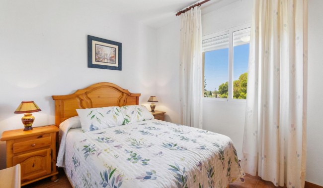 Resale - Apartment - Orihuela - Dehesa de Campoamor