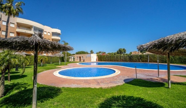 Resale - Apartment - Orihuela - Dehesa de Campoamor