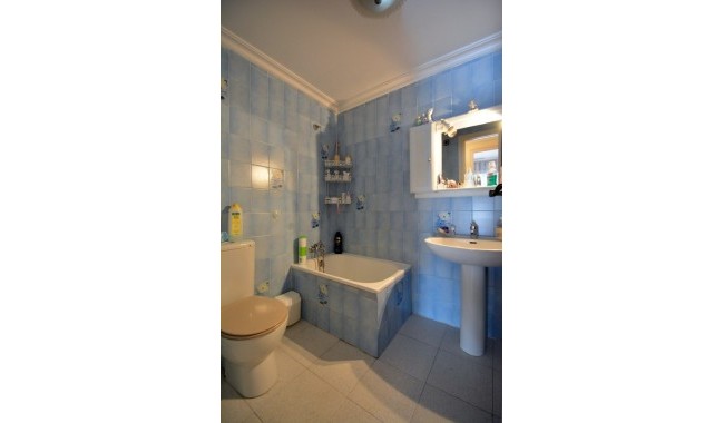 Resale - Apartment - Guardamar